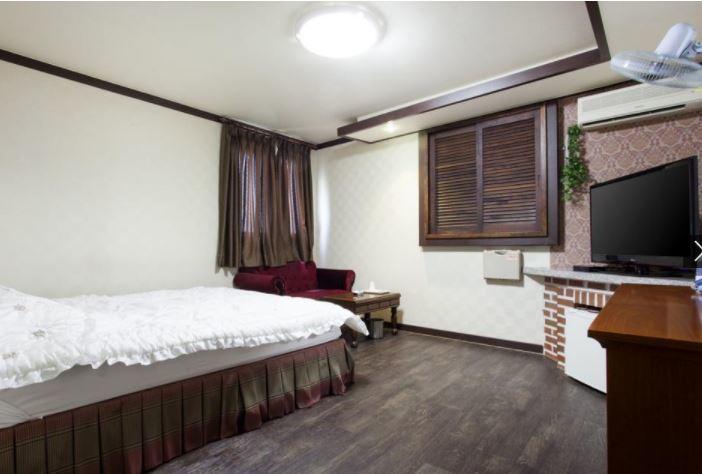 Bali Motel Daejeon Dış mekan fotoğraf