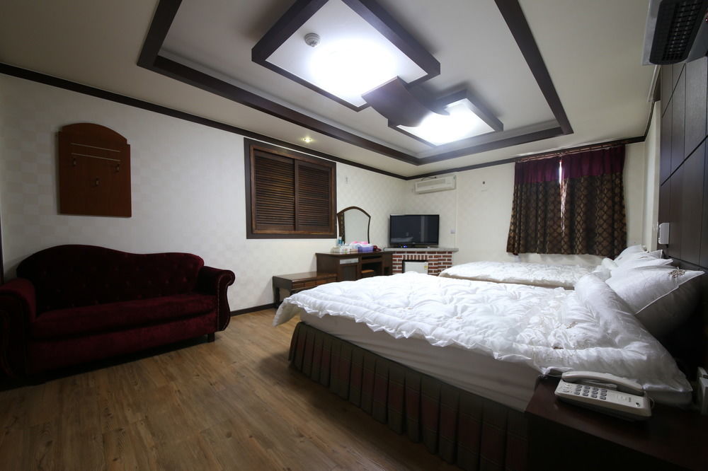 Bali Motel Daejeon Dış mekan fotoğraf