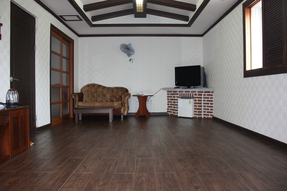 Bali Motel Daejeon Dış mekan fotoğraf