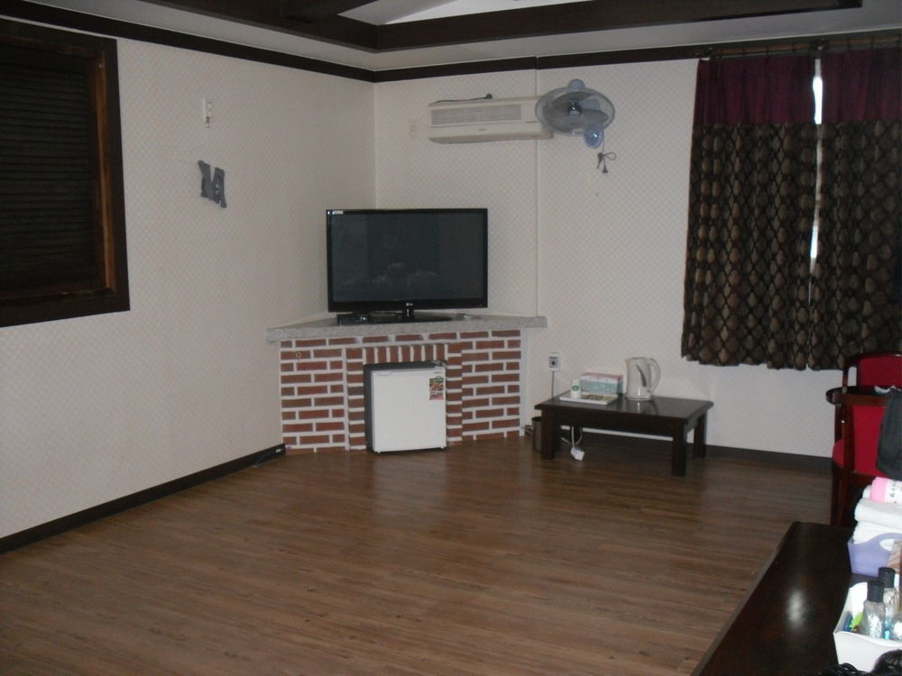 Bali Motel Daejeon Dış mekan fotoğraf