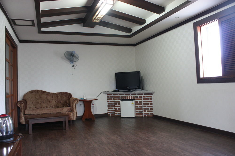 Bali Motel Daejeon Dış mekan fotoğraf